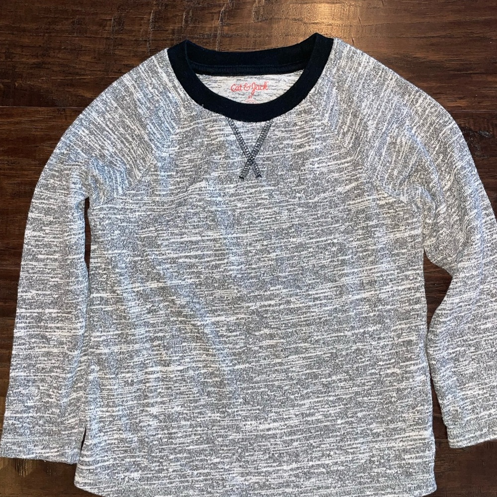 Cat & Jack Gray Kids Long Sleeve Shirt